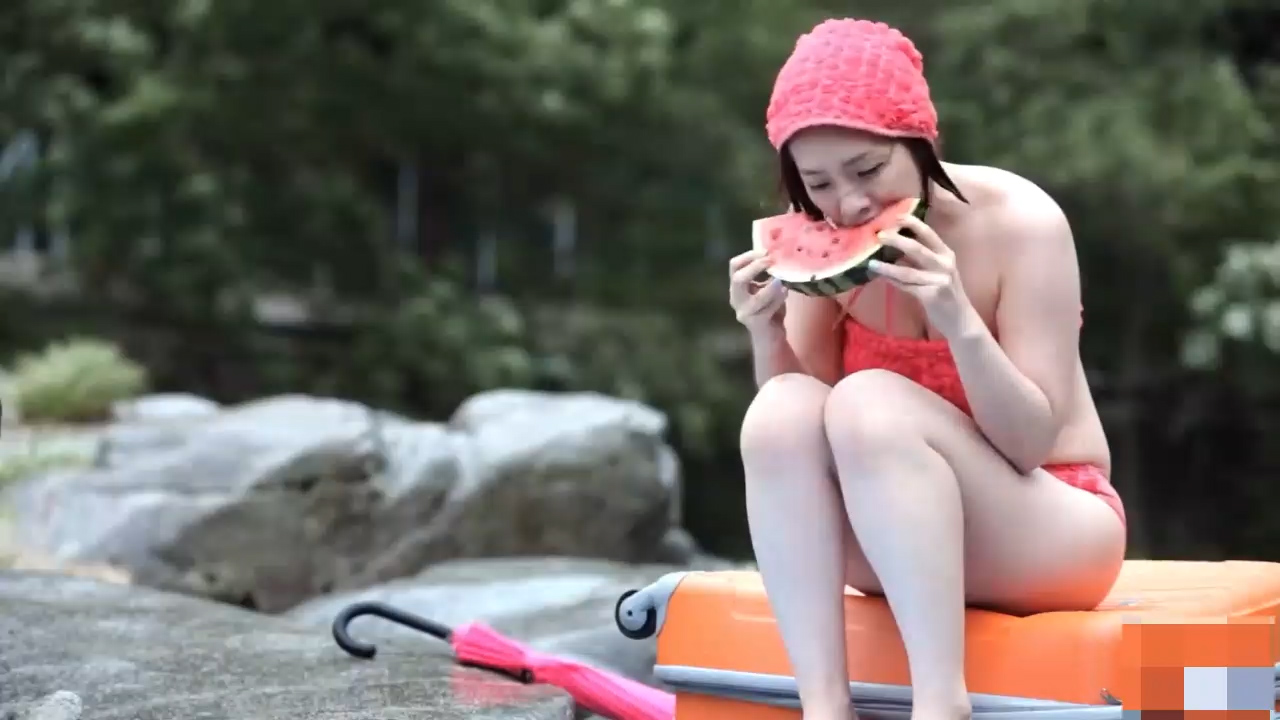 韩国三级=婚礼前各种偷情