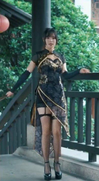 【抖音】旗袍福利姬舞跳的好摸逼自慰!