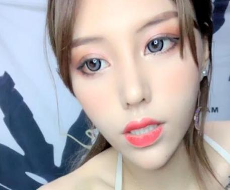 超一线网红脸主播七猫猫2-主播真会玩!