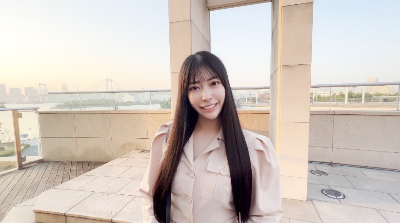 FC2精品无码PPV-2971478 【天使降臨！！】激カワ現役青?学院大生ひまり 透明感溢れる２０歳の色白ボディに