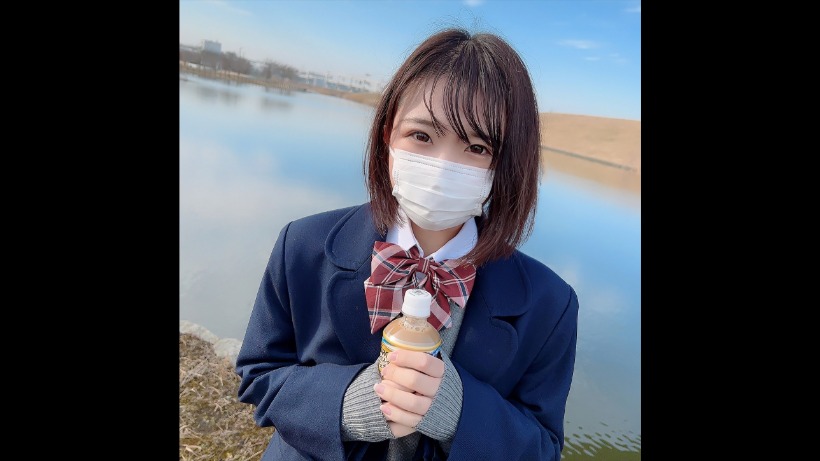 FC2精品无码PPV-2776443 【初撮影?無修正】個数限定！！「初体験は15歳です??」僕に絶対服従するクラス